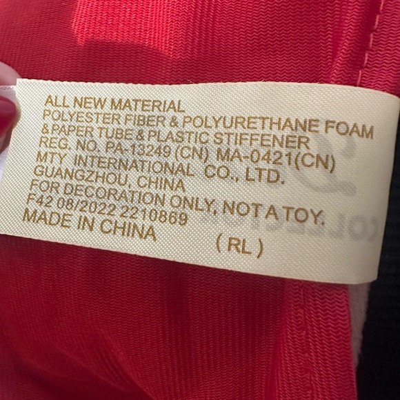 Peanuts Valentine's Day Plush Toy - Red, Black, Brown - Picture 5 of 9